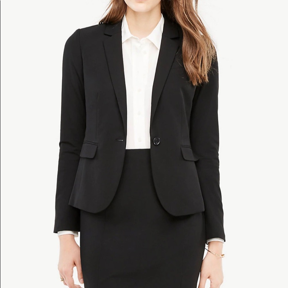 Ann Taylor black blazer